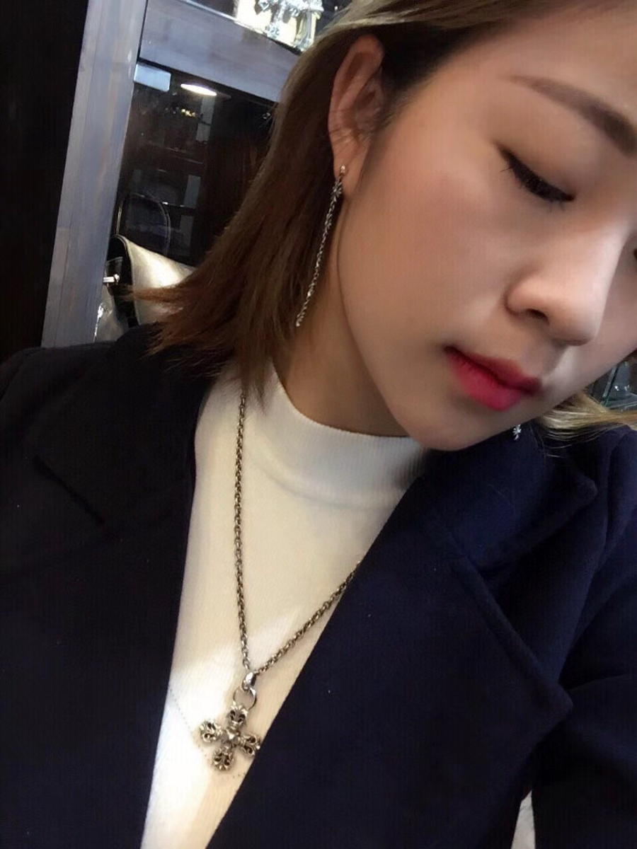 Chrome Hearts Four Fleur Cross Pendant 크롬하츠 포 플뢰르 크로스 펜던트 4