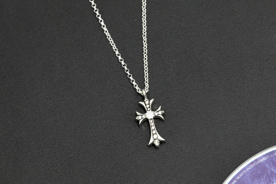 Chrome Hearts Diamond Cross Pendant 크롬하츠 다이아 크로스 펜던트 10