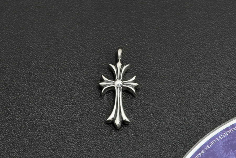 Chrome Hearts Diamond Cross Pendant 크롬하츠 다이아 크로스 펜던트 16
