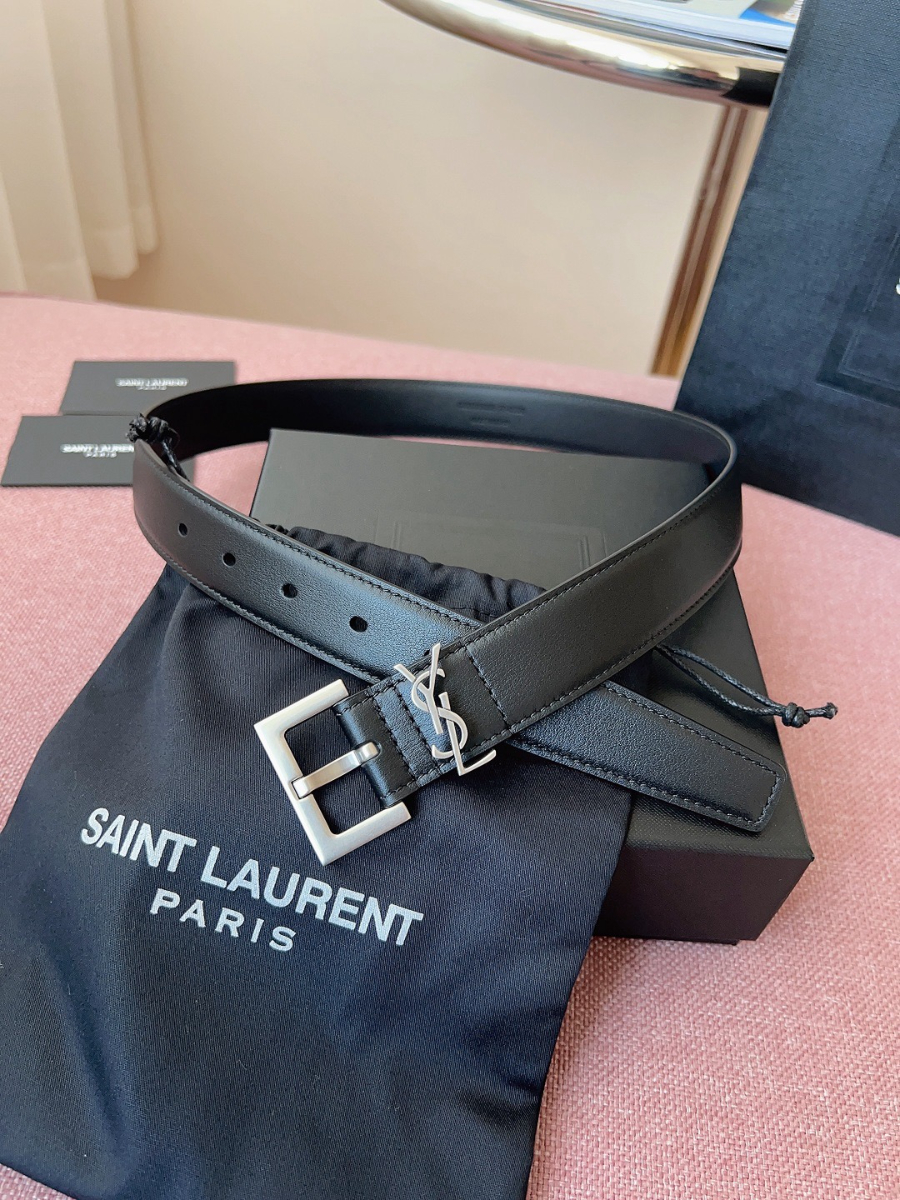 SAINT LAURENT Monogram Leather Belt 생로랑 모노그램 가죽 벨트 폭 3cm 실버 3