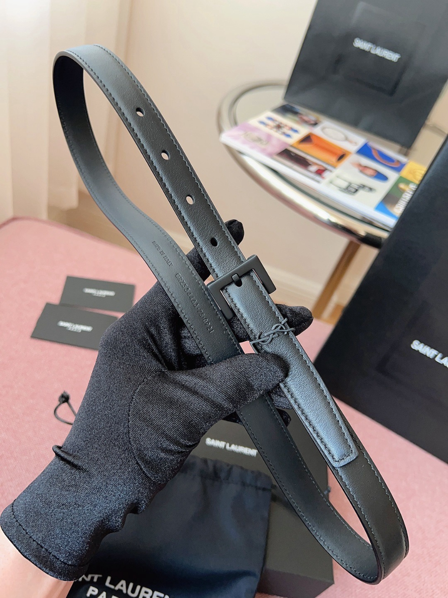 SAINT LAURENT Slim Monogram Leather Belt 생로랑 슬림 모노그램 가죽 벨트 폭2cm 블랙 4