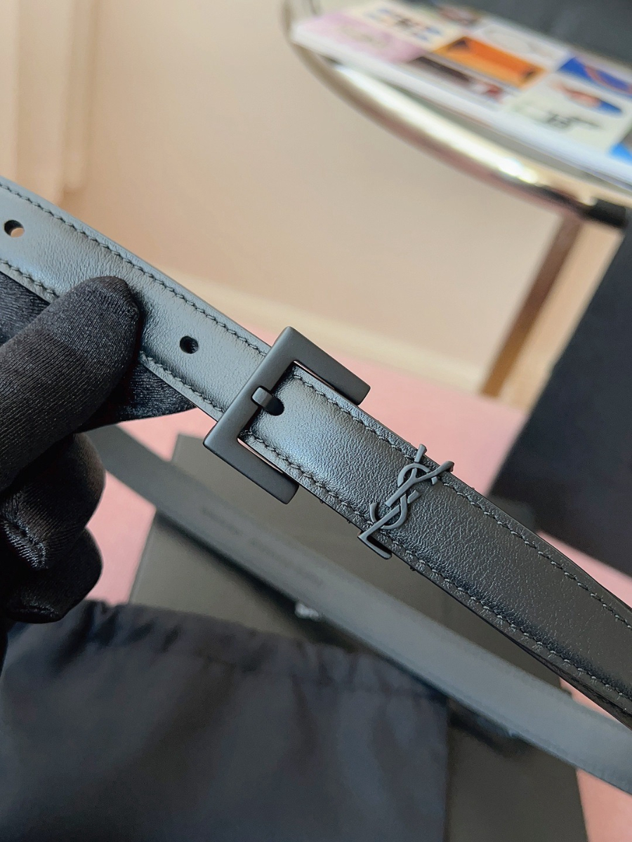 SAINT LAURENT Slim Monogram Leather Belt 생로랑 슬림 모노그램 가죽 벨트 폭2cm 블랙 5