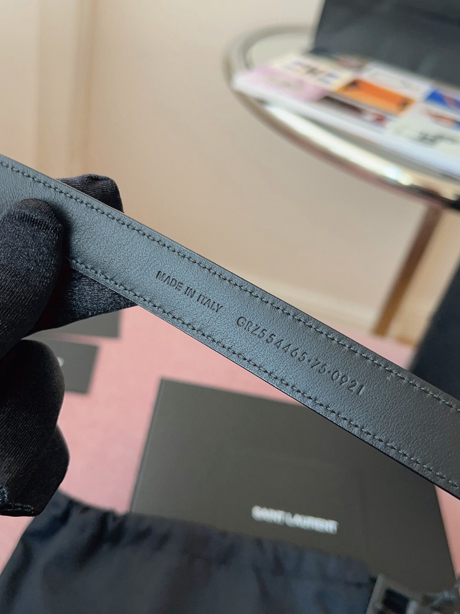 SAINT LAURENT Slim Monogram Leather Belt 생로랑 슬림 모노그램 가죽 벨트 폭2cm 블랙 8