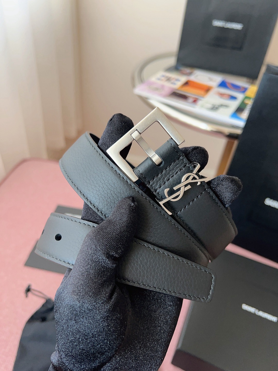 SAINT LAURENT Monogram Leather Belt Black 생로랑 모노그램 가죽 벨트 폭3cm 실버 1