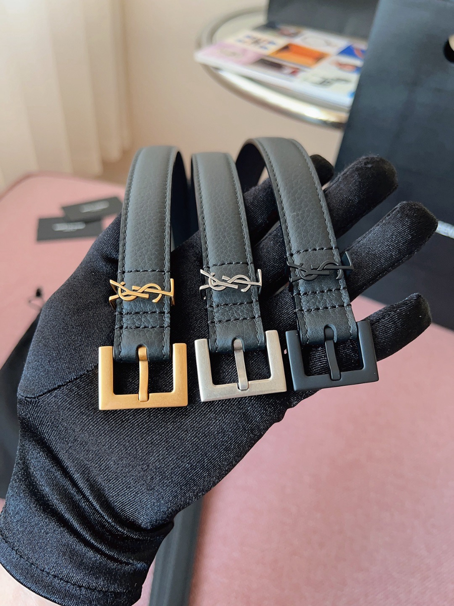 SAINT LAURENT Slim Monogram Leather Belt Black 생로랑 슬림 모노그램 가죽 벨트 폭 2cm 실버 9