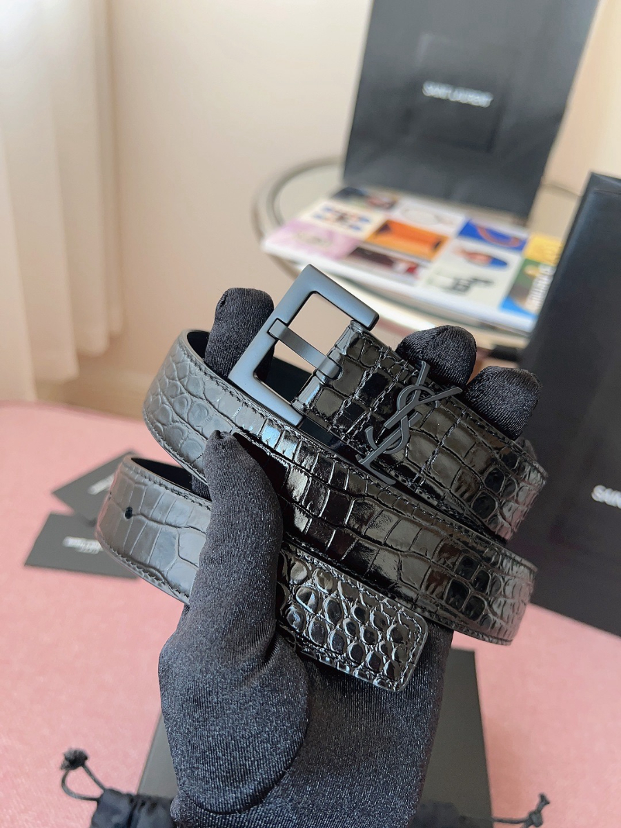 SAINT LAURENT Croc-Embossed Monogram Leather Belt 생로랑 크로커 엠보 모노그램 가죽 벨트 폭3cm 블랙 1