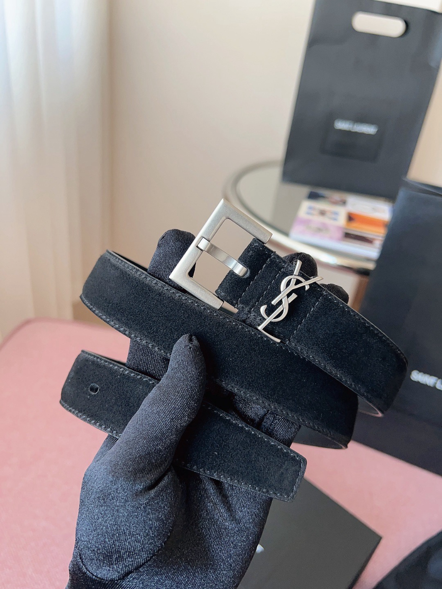 SAINT LAURENT Suede Monogram Leather Belt Black 생로랑 스웨이드 모노그램 가죽 벨트 3cm폭 실버버클 1