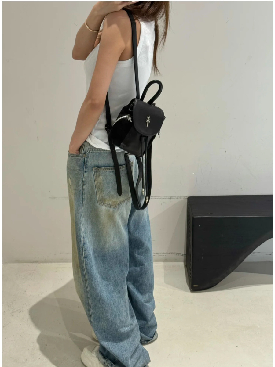 Chrome Hearts Mini Dagger Leather Backpack 크롬하츠 미니 대거 레더 백팩 2