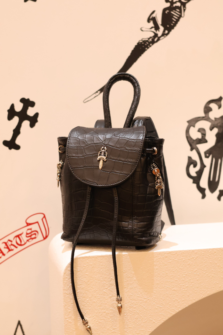 Chrome Hearts Mini Dagger Croc-Embossed Backpack 크롬하츠 미니 대거 크로커 엠보 레더 백팩 6