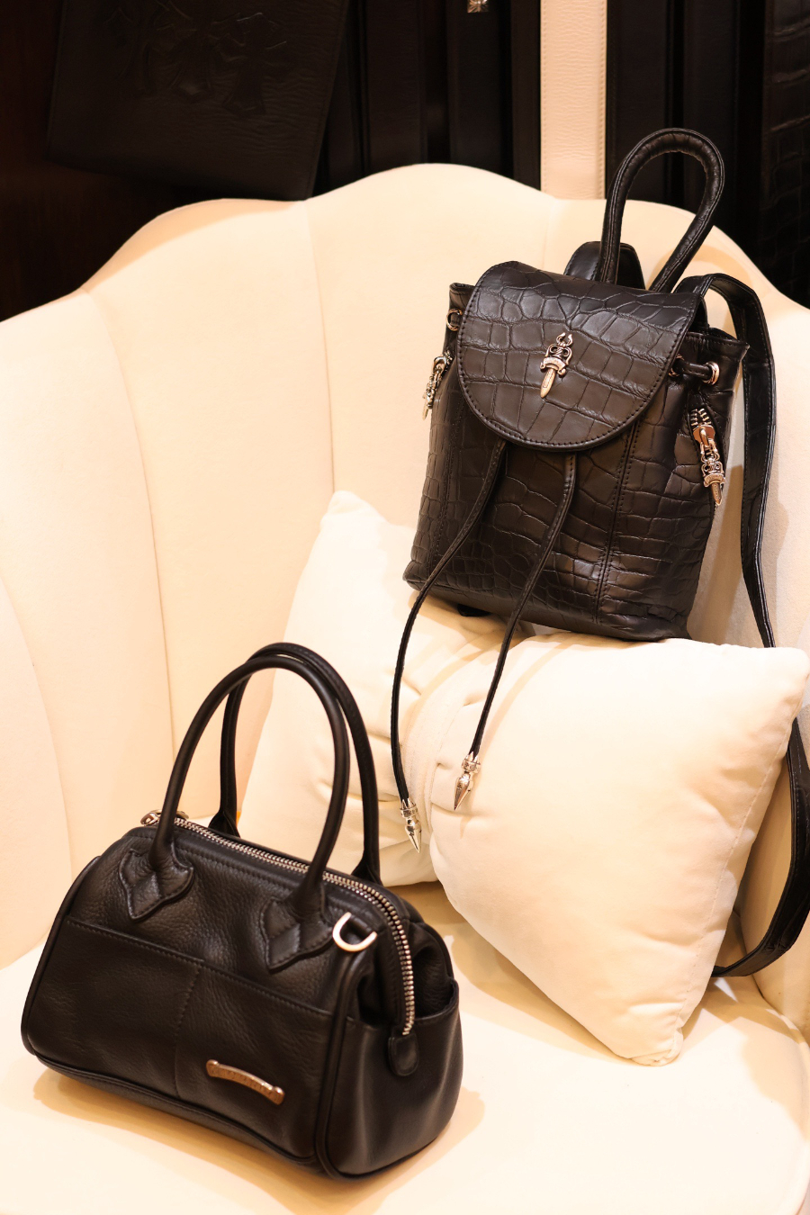 Chrome Hearts Mini Dagger Croc-Embossed Backpack 크롬하츠 미니 대거 크로커 엠보 레더 백팩 7