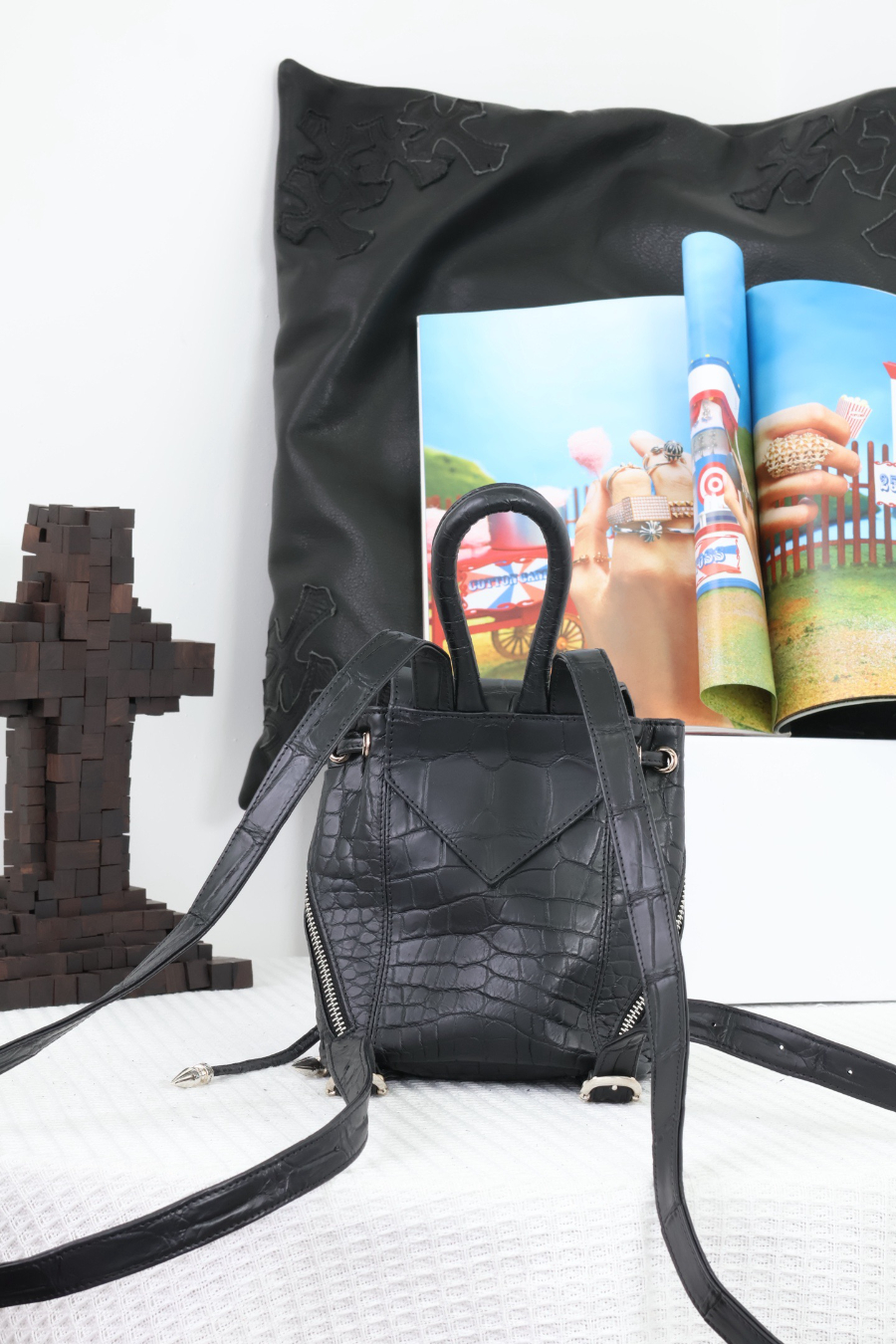 Chrome Hearts Mini Dagger Croc-Embossed Backpack 크롬하츠 미니 대거 크로커 엠보 레더 백팩 11