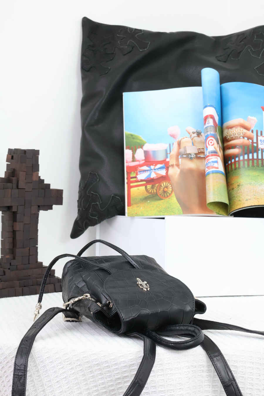 Chrome Hearts Mini Dagger Croc-Embossed Backpack 크롬하츠 미니 대거 크로커 엠보 레더 백팩 12