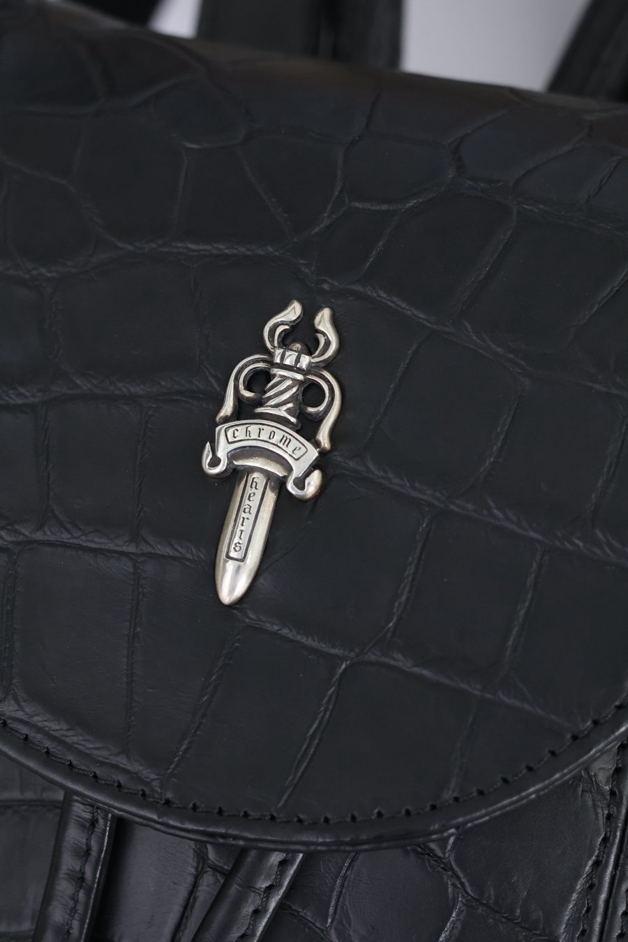 Chrome Hearts Mini Dagger Croc-Embossed Backpack 크롬하츠 미니 대거 크로커 엠보 레더 백팩 16