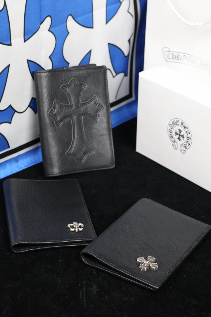 Chrome Hearts S925 Silver Leather Cross Patch Passport Wallet 크롬하츠 S925 실버 가죽 십자가 패치 여권 지갑 1