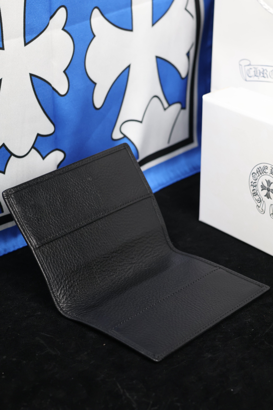 Chrome Hearts S925 Silver Fleur-de-Lis Leather Passport Wallet 크롬하츠 S925 실버 플뢰르 드 리스 가죽 여권 지갑 15