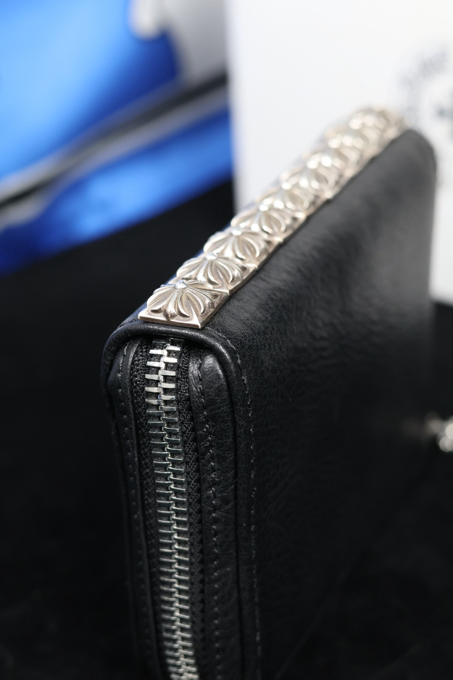 Chrome Hearts Nine Stud Zip Coin Wallet 크롬하츠 나인 스터드 집 코인 월렛 24