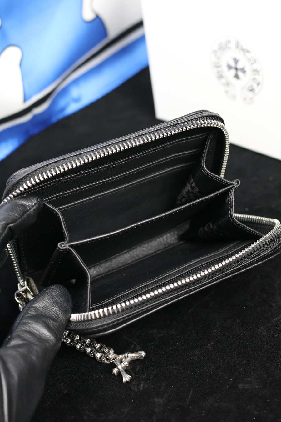 Chrome Hearts Nine Stud Zip Coin Wallet 크롬하츠 나인 스터드 집 코인 월렛 25