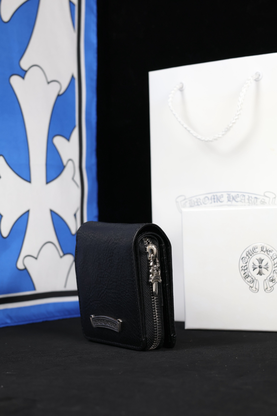 Chrome Hearts Large Scroll Zip Bi-Fold Coin Wallet 크롬하츠 라지 스크롤 집 바이폴드 코인 월렛 8
