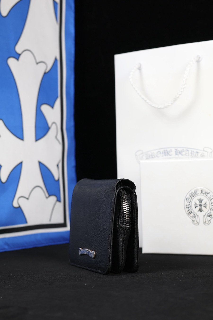 Chrome Hearts Small Scroll Zip Bi-Fold Coin Wallet 크롬하츠 스몰 스크롤 집 바이폴드 코인 월렛 9