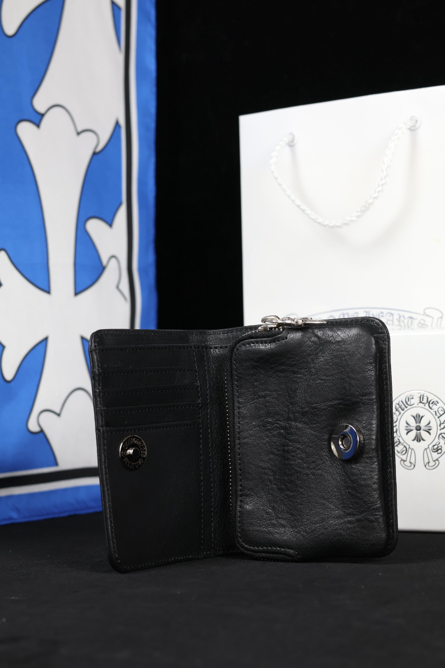Chrome Hearts Small Scroll Zip Bi-Fold Coin Wallet 크롬하츠 스몰 스크롤 집 바이폴드 코인 월렛 13