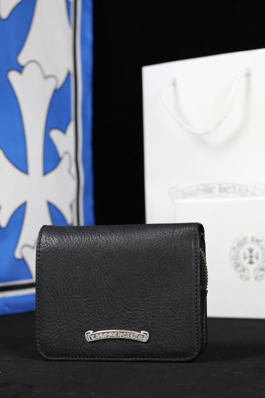 Chrome Hearts Small Scroll Zip Bi-Fold Coin Wallet 크롬하츠 스몰 스크롤 집 바이폴드 코인 월렛 16