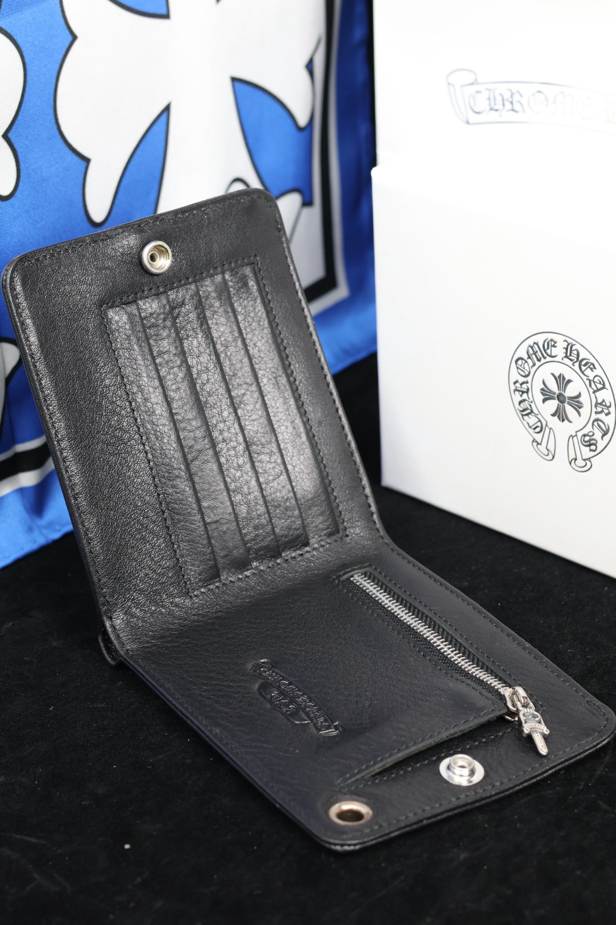 Chrome Hearts Bi-Fold Zip Coin Wallet 크롬하츠 바이폴드 집 코인 월렛 19