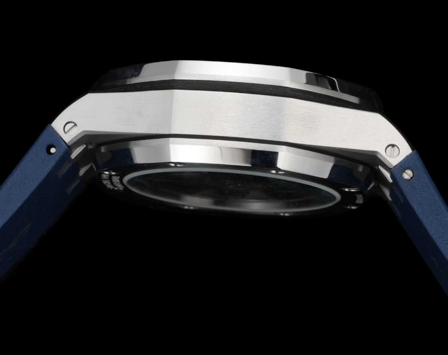 Audemars Piguet Royal Oak Offshore Chronograph 43mm Titanium 오데마 피게 로열 오크 오프쇼어 크로노그래프 43mm 티타늄 9