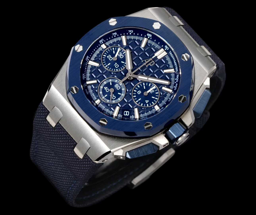 Audemars Piguet Royal Oak Offshore Chronograph 43mm Titanium 오데마 피게 로열 오크 오프쇼어 크로노그래프 43mm 티타늄 네이비다이얼 4