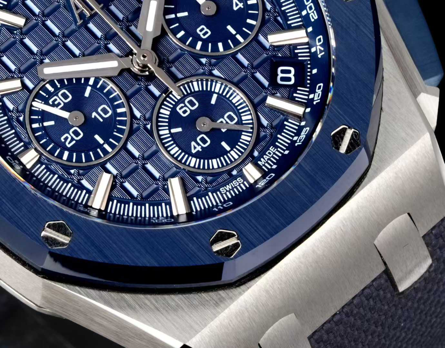 Audemars Piguet Royal Oak Offshore Chronograph 43mm Titanium 오데마 피게 로열 오크 오프쇼어 크로노그래프 43mm 티타늄 네이비다이얼 7