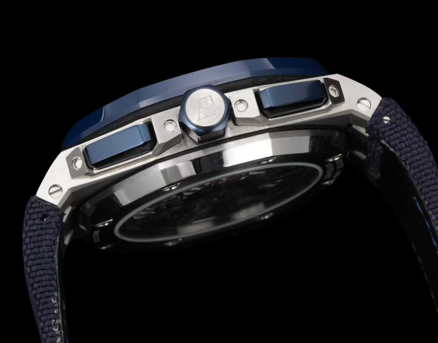 Audemars Piguet Royal Oak Offshore Chronograph 43mm Titanium 오데마 피게 로열 오크 오프쇼어 크로노그래프 43mm 티타늄 네이비다이얼 8