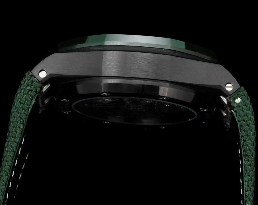 Audemars Piguet Royal Oak Offshore Chronograph 43mm Titanium 오데마 피게 로열 오크 오프쇼어 크로노그래프 43mm 티타늄 다크그린다이얼 9