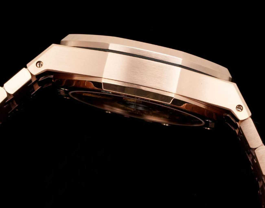 Audemars Piguet Royal Oak Chronograph 26240 Series 오데마 피게 로열 오크 크로노그래프 26240 시리즈 브론즈베젤 브라운다이얼 9