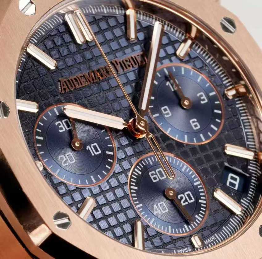 Audemars Piguet Royal Oak Chronograph 26240 Series 오데마 피게 로열 오크 크로노그래프 26240 시리즈 브론즈베젤 네이비다이얼 5