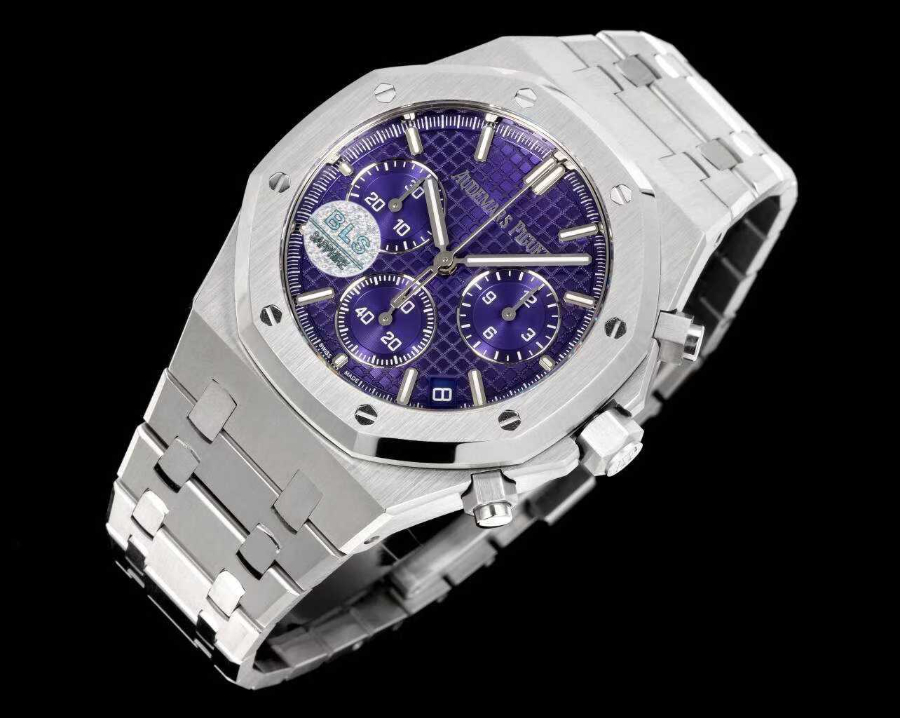 Audemars Piguet Royal Oak Chronograph 26240 Series 오데마 피게 로열 오크 크로노그래프 26240 시리즈 실버베젤 바이올렛다이얼 5