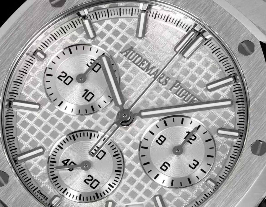 Audemars Piguet Royal Oak Chronograph 26240 Series 오데마 피게 로열 오크 크로노그래프 26240 시리즈 실버베젤 실버다이얼 7