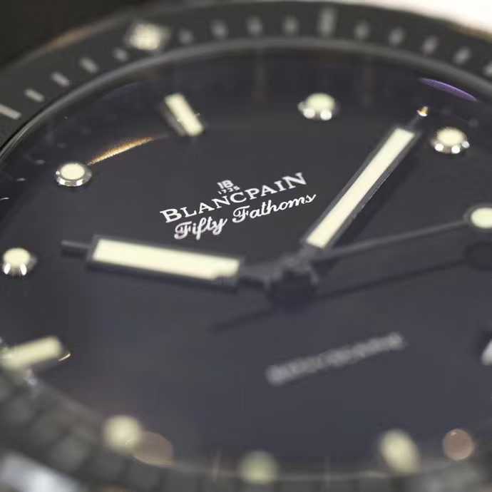 Blancpain Fifty Fathoms 43.6mm Green Dial Blancpain 피프티 패덤즈 43.6mm 블랙 다이얼 4