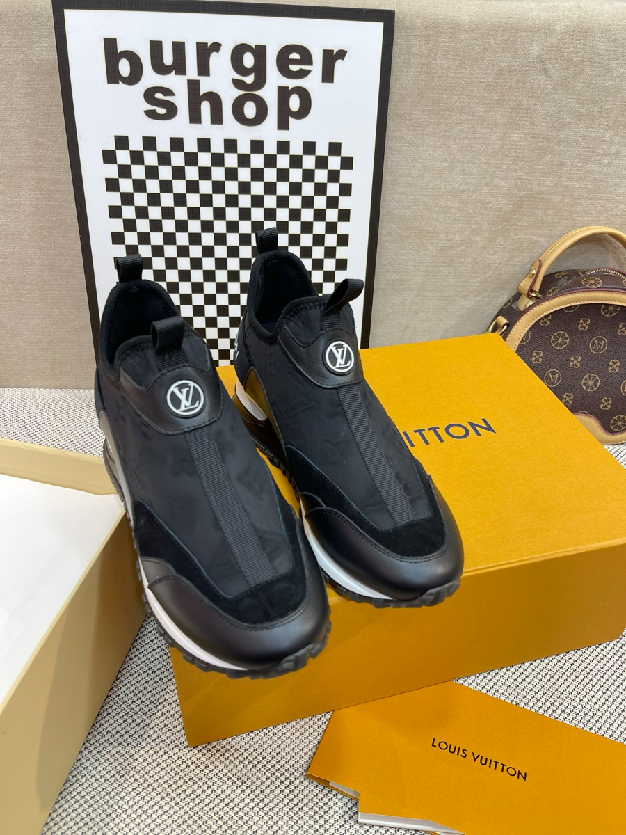 Louis Vuitton 루이비통 남성 트레이너 스니커즈 1