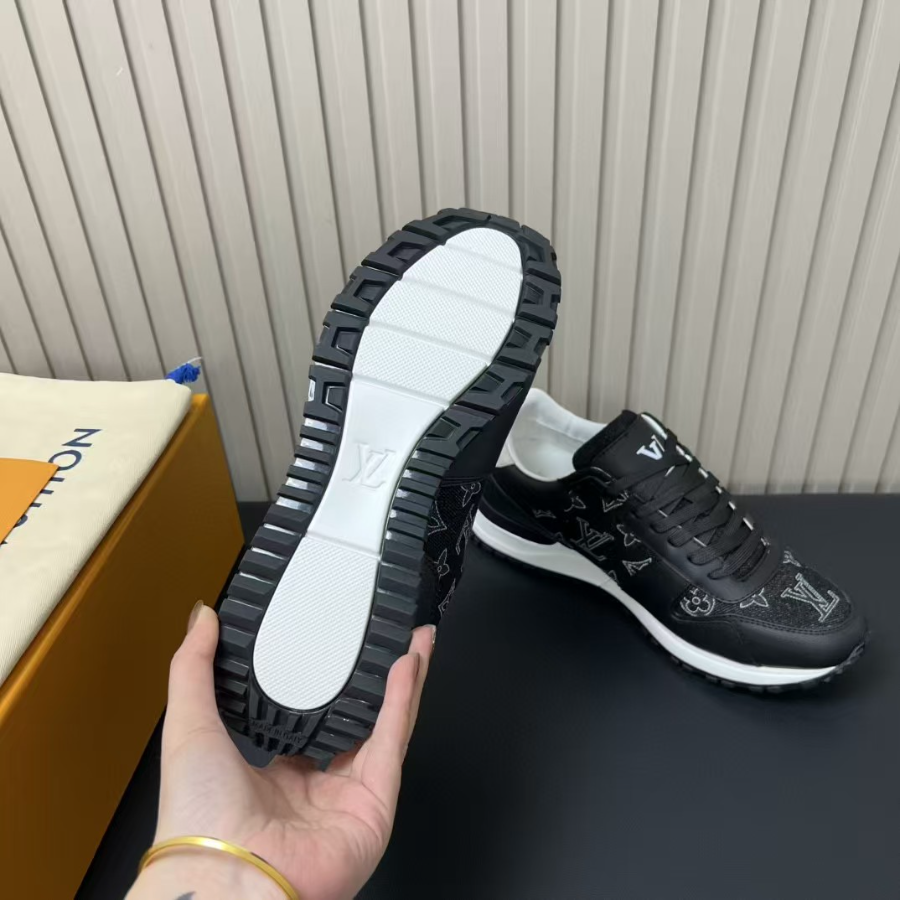 Louis Vuitton 루이비통 남성 트레이너 스니커즈 5