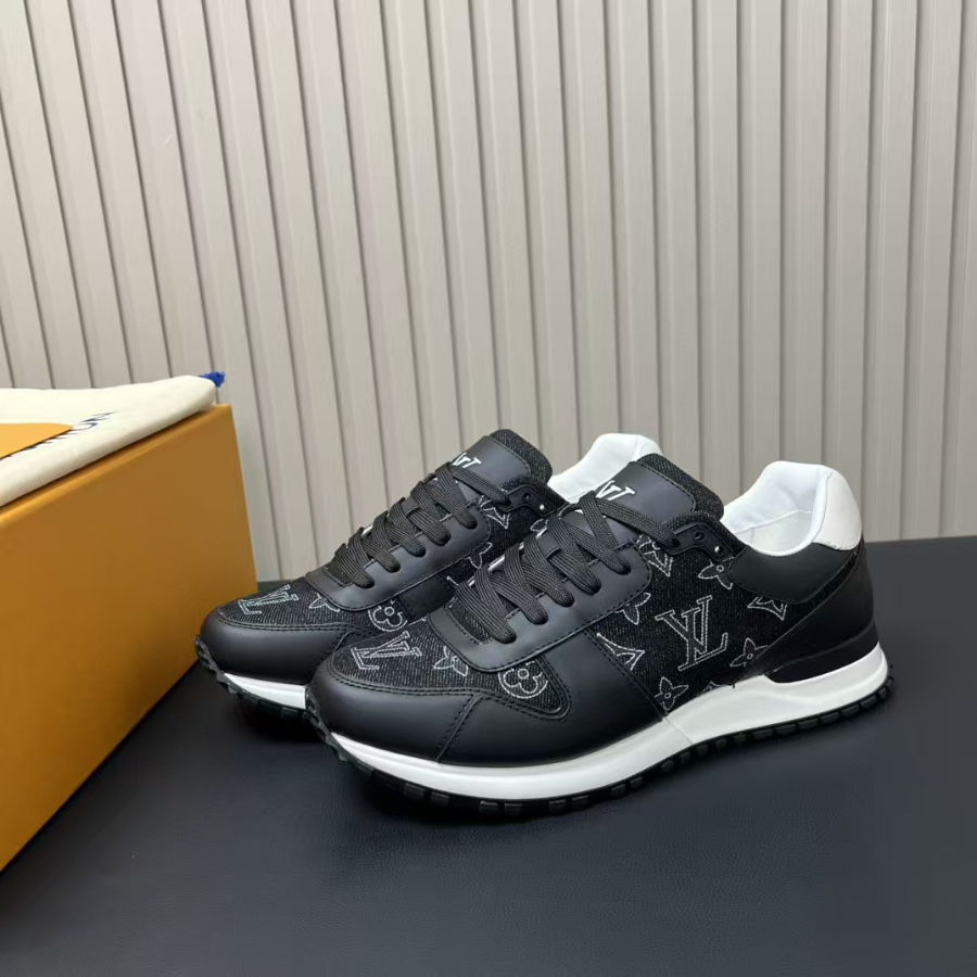 Louis Vuitton 루이비통 남성 트레이너 스니커즈 3