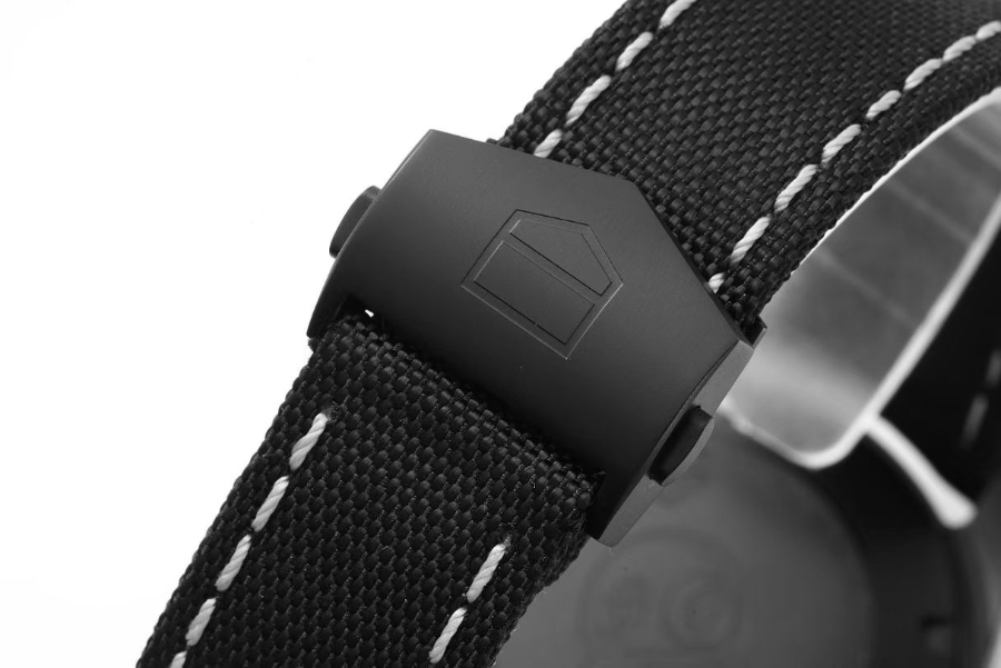 TAG Heuer Aquaracer Carbon 41mm Automatic Watch 태그호이어 아쿠아레이서 카본 41mm 오토매틱 시계 브라운인덱스 10