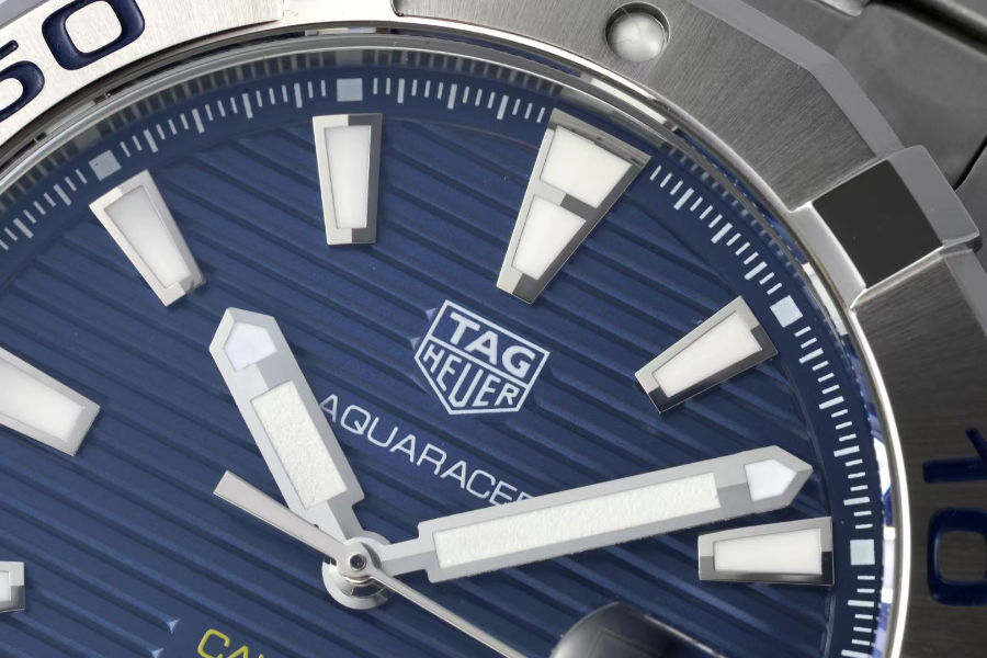 TAG Heuer Aquaracer Professional 300 41mm Automatic Watch 태그호이어 아쿠아레이서 프로페셔널 300 41mm 오토매틱 시계 블루다이얼 5