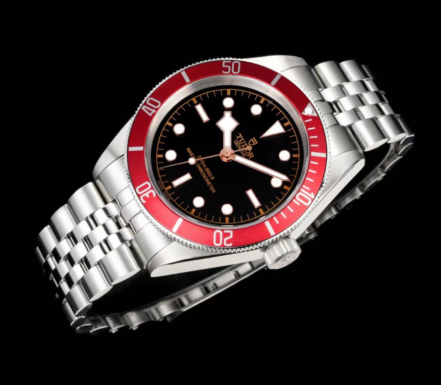 TUDOR Black Bay GR 41mm Automatic Watch 튜더 블랙베이 GR 41mm 오토매틱 레드 3