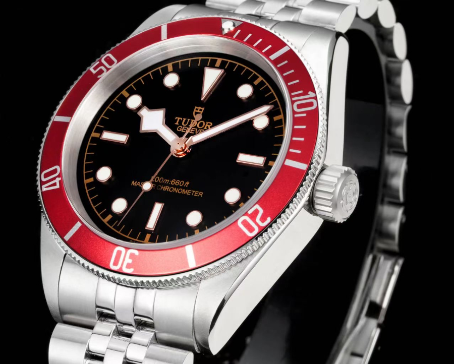 TUDOR Black Bay GR 41mm Automatic Watch 튜더 블랙베이 GR 41mm 오토매틱 레드 5