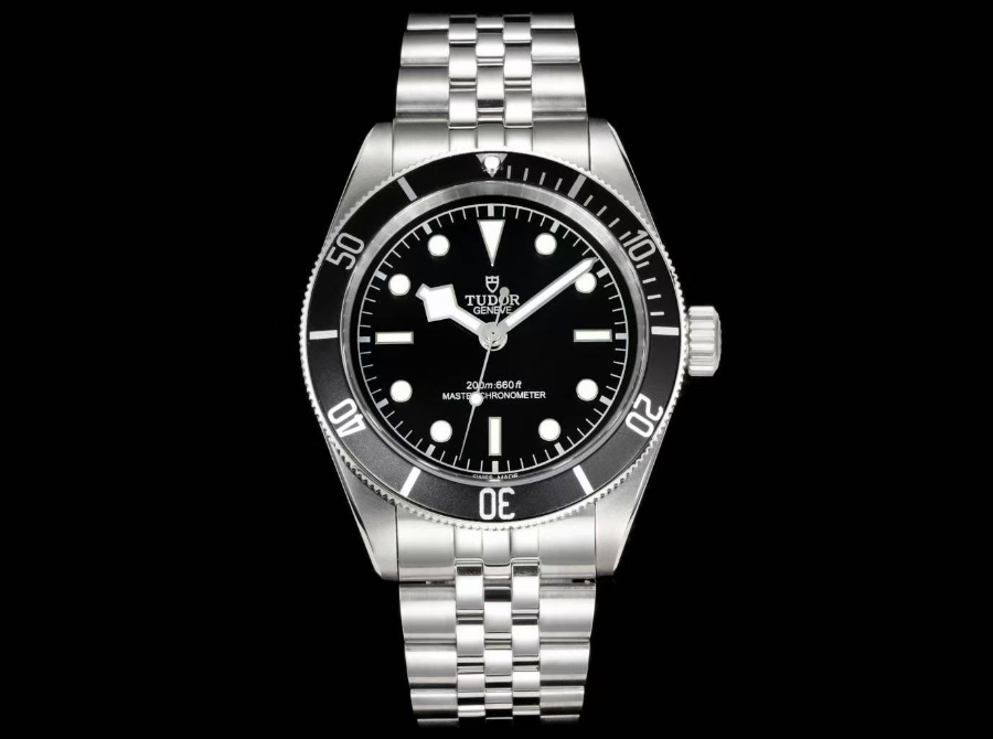 TUDOR Black Bay GR 41mm Automatic Watch 튜더 블랙베이 GR 41mm 오토매틱 블랙 2