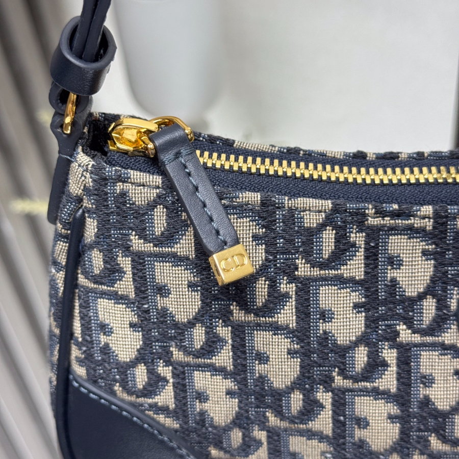 Dior 디올 Wanderlust 오블리크 미니 숄더 크로스백 블루 2398 26cm 4