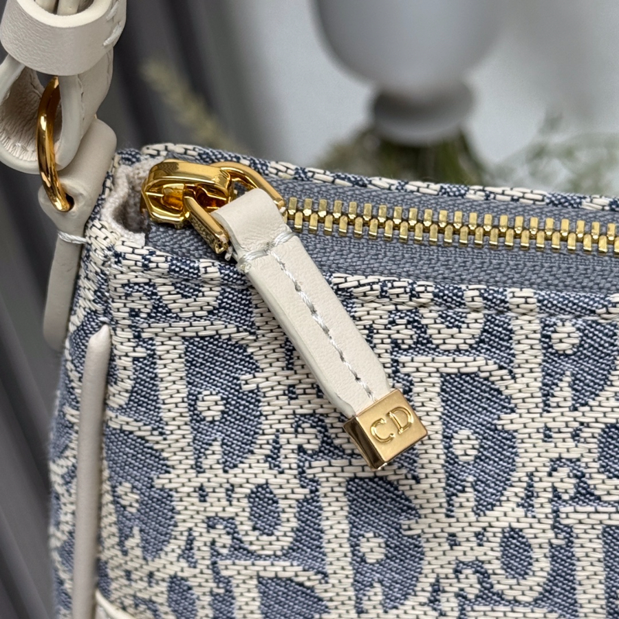 Dior 디올 Wanderlust 오블리크 미니 숄더 크로스백 그레이 2398 26cm 3