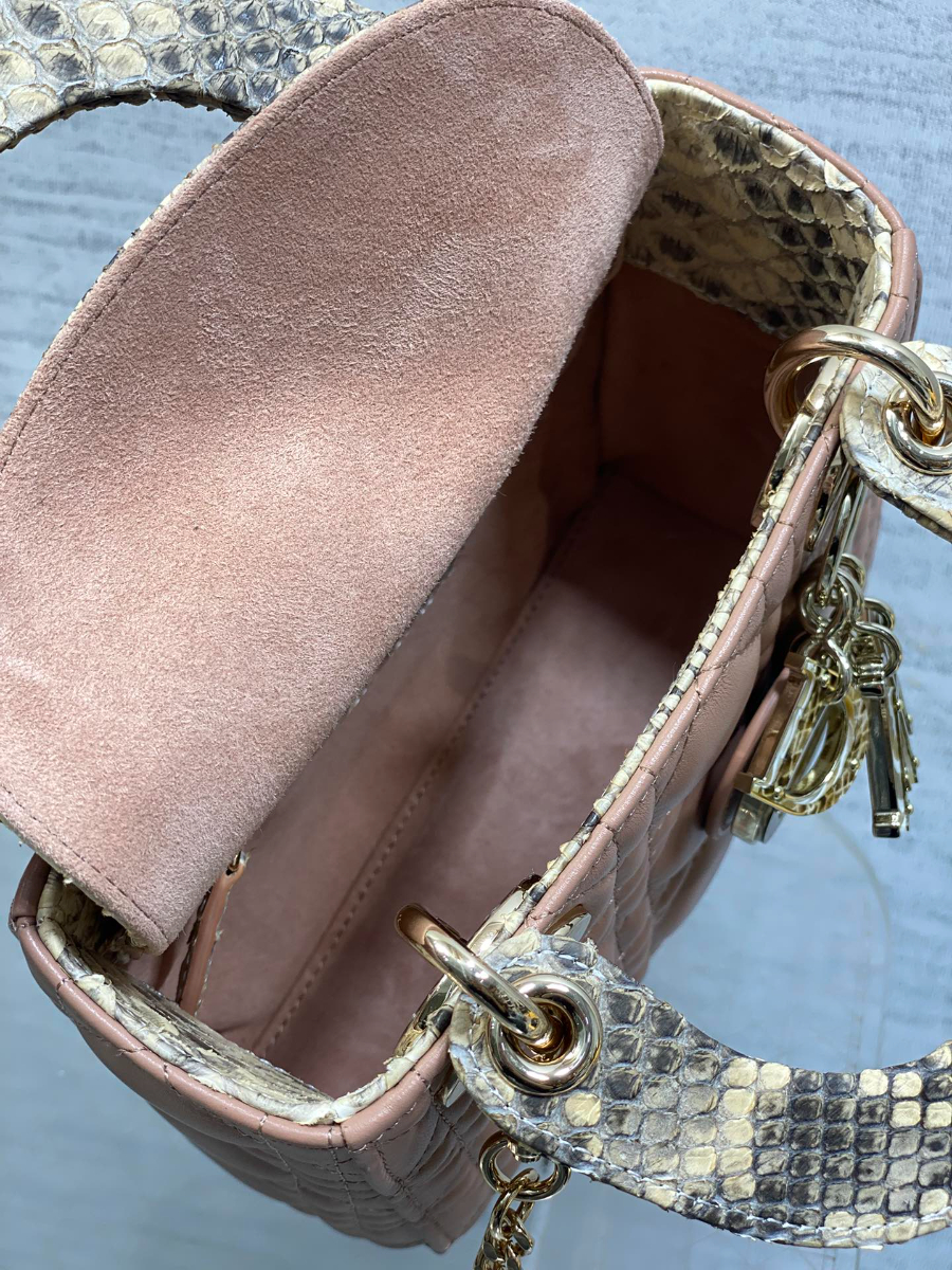 Lady Dior 레이디 디올 미니 퀼팅 램스킨 파이톤 핸들 참 장식 백 17cm 브라운 7