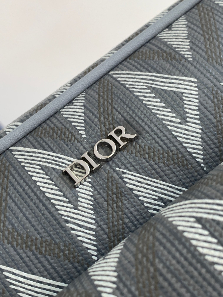 Dior Hit the Road Messenger Bag 디올 히트 더 로드 CD 다이아몬드 메신저백 (그레이, 스몰) 6