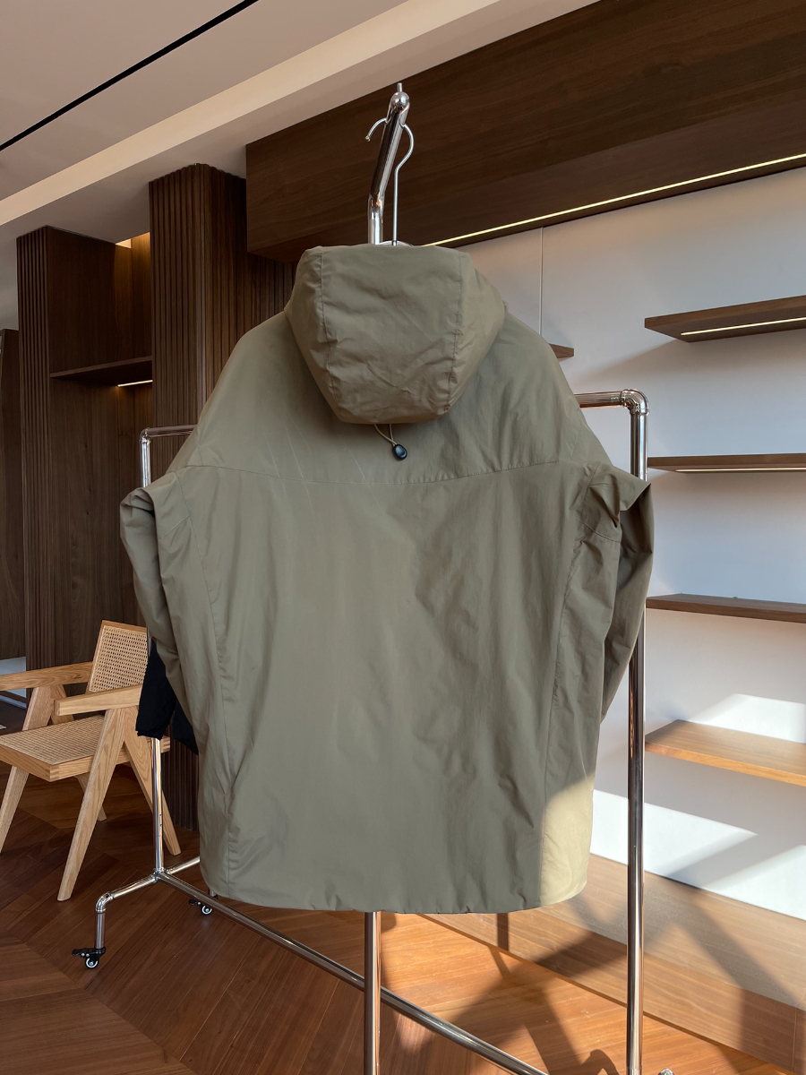 Arc’teryx Cold WX LT Gen 2 Hooded Jacket 아크테릭스 콜드 WX LT Gen 2 후드 패딩 자켓 베이지 2