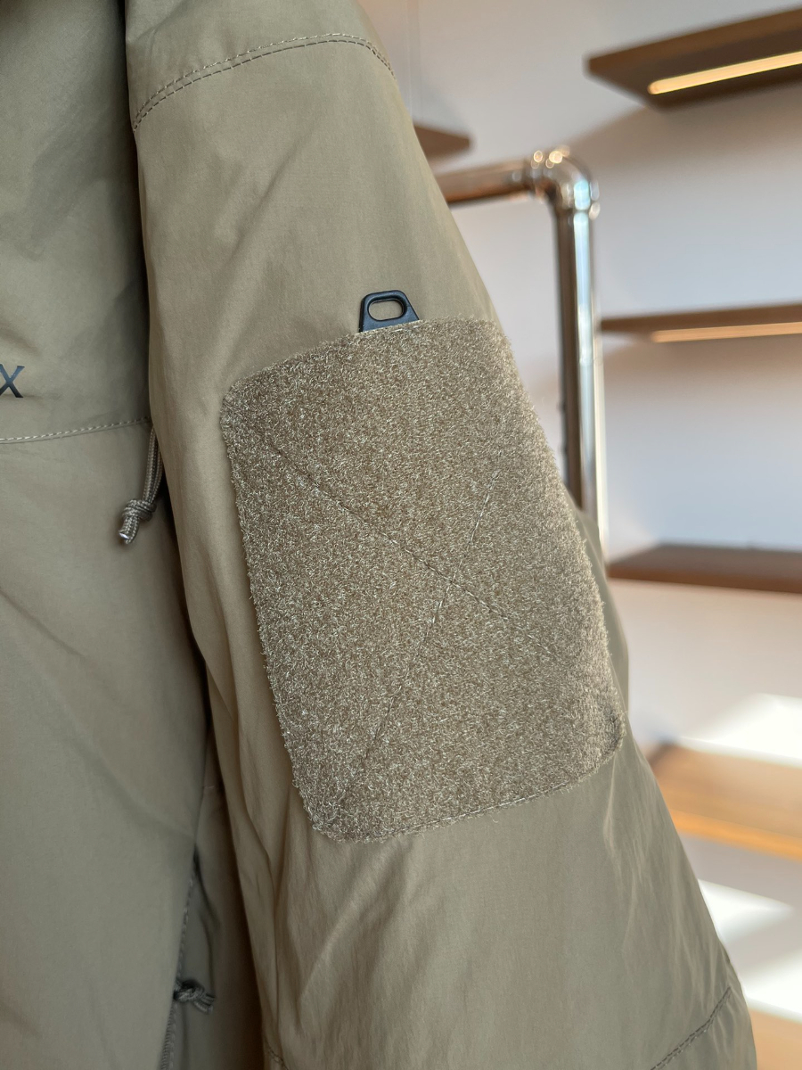 Arc’teryx Cold WX LT Gen 2 Hooded Jacket 아크테릭스 콜드 WX LT Gen 2 후드 패딩 자켓 베이지 9